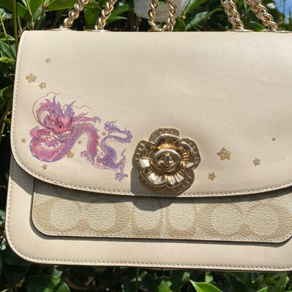 NWT Coach Madison Shoulder Bag With Dragon Print CQ195 - Picture 1 of 5
